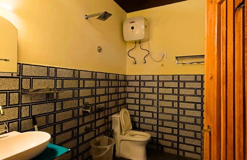 Jibhi House | Undiscovered Mountains Hotel