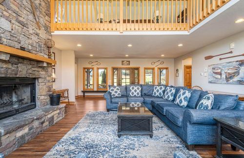 Waterfront Greens House | Unforgettable