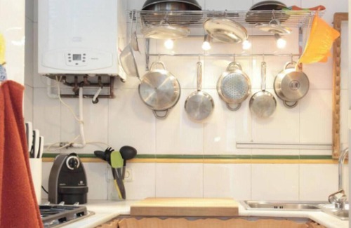 La Sagrada Familia Apartment | Unforgettable Views of the Sagrada Familia – 4-Bedroom Family Apartment