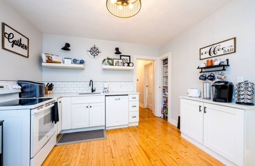 New Buffalo House | Union Pier Charmer Close To Association Beach and Downtown!