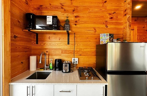 Parry Sound House | Unique 1-Bedroom Eco Log Cabin in Parry Sound #101