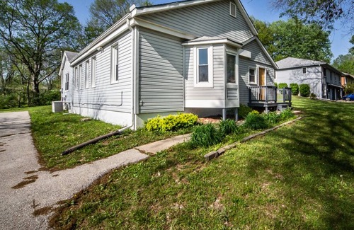 Kansas City House | Unique 3 Bedroom w/ Pool Table & Fire Pit!