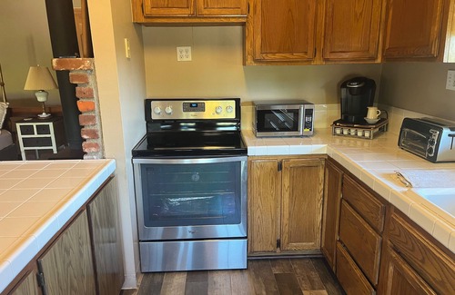 Newhall Apartment | Unique and tranquil Country Cottage minutes from civilization