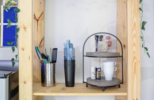 Jefferson Apartment | Unique Art Studio Getaway San Antonio Hidden Gem