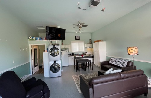 Swansea Point Apartment | Unique & cozy guest suite in gated resort complex.