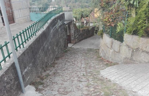 Sardoeira House | UNIQUE DOURO HOUSE ON RIVERBANK