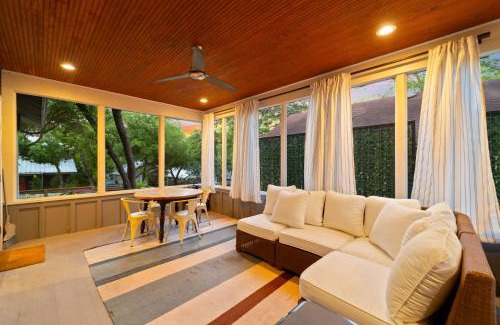 South River City House | Unique Hideaway 3BR 2BA Oak Shaded
