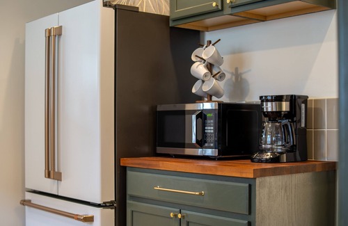 South Capitol House | Unique Historical Home Minutes from State Capitol