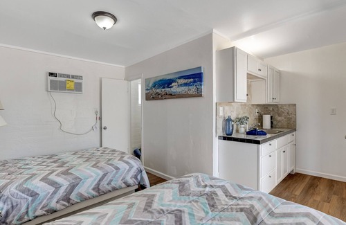 Las Vegas House | Unique Home w/ lots of Privacy!