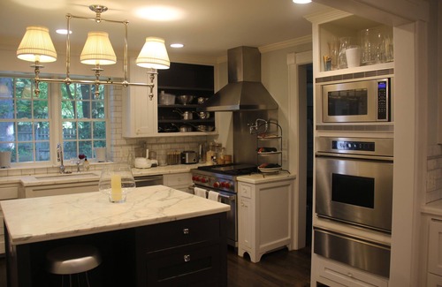 Burns Park House | Unique Ives Woods Home ~ Walking Distance To The Big House