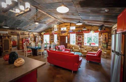 Mount Sterling House | Unique Midwest stay in two story grain bins! Sleeps 8 in a 2-story grain bins