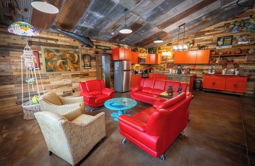 Mount Sterling House | Unique Midwest stay in two story grain bins! Sleeps 8 in a 2-story grain bins