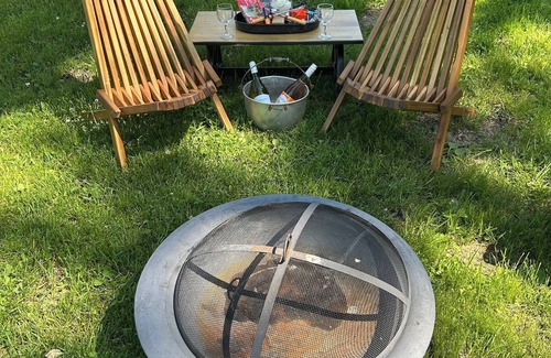 Absarokee Cabin | Unique Montana Glamping Experience