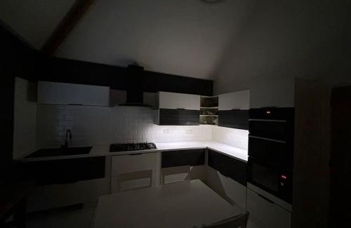 Rugby House | Unique private 2 bedroom property