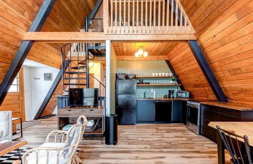 Sky Valley Ski Chalet | Unique, renovated, dog-friendly chalet with private hot tub & gas firepit