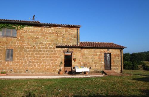 Sorano House | Unique Sorano Stay with Pool
