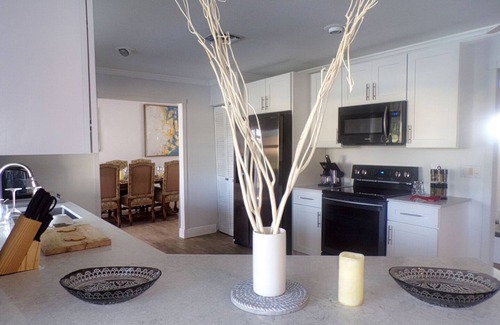 Sunrise Villa | Unique Spacious Quiet Lakefront Villa W Pool