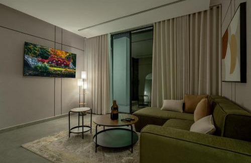 Ghirnatah Apartment | Unique Suite With Smart Entry