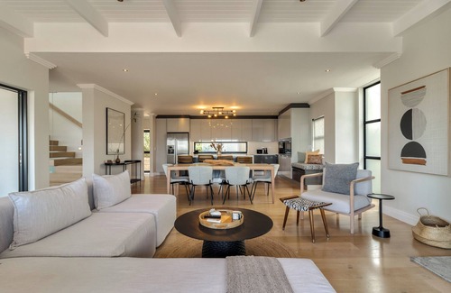 Helderberg Rural House | UniqueStay Somerset West Holiday House