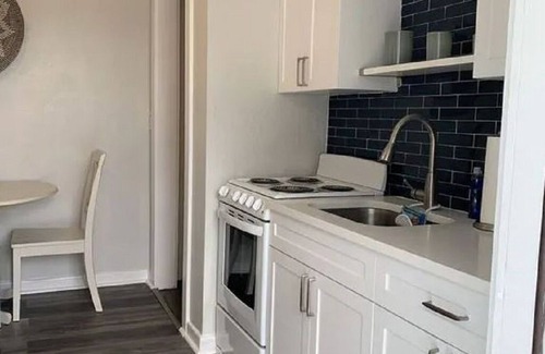 Lake Worth Apartment | Unit #1 - 2 blocks to Downtown Lake Worth Beach