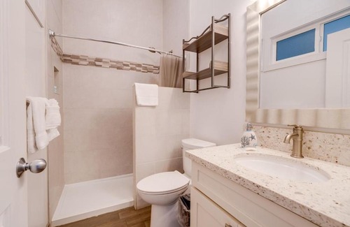 Wailuku Apartment | Unit 14 Waena Inn - Maui Private Suite