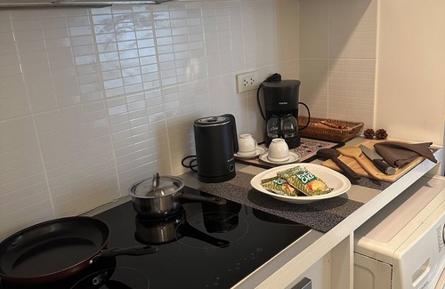 Chidlom Apartment | Unit Langsuan BTS Chidlomn2Bedroom Apartment in the Heart of Bangkok with Wi-Fi