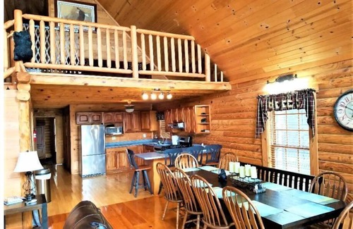 Bass Lake House | Unity Log Cabin on Bass Lake