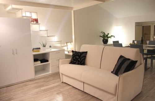 San Lucido Apartment | Uno Spettacolo Della Natura, Modern Style