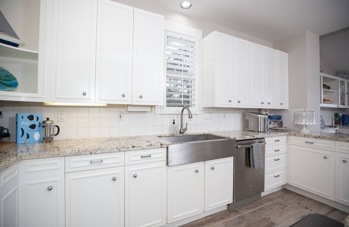 April Sound House | Unobstructed open water lake house for friends & family fun w/Tesla charger