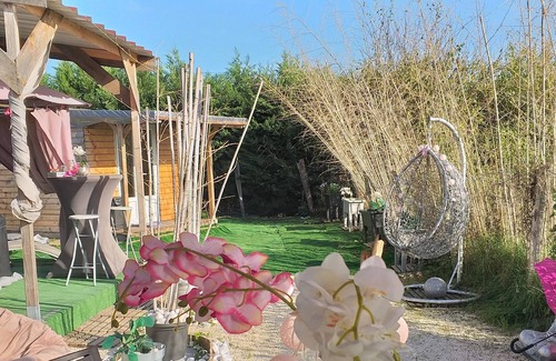 Montpouillan House | Unusual accommodation with Bungalow, Cabin, Bubble and Spa
