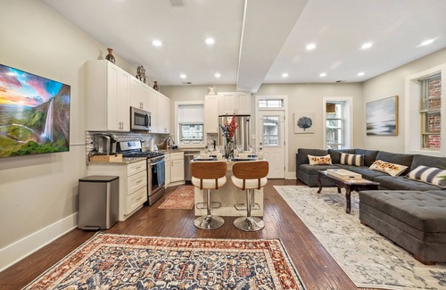 Northeast Apartment | Unwind in Tranquility: Blocks from Capitol Hill and H Street Corridor Retreat