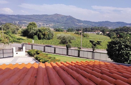 Pico Villa | Unwind in Villa Madalena : Pool & Vineyard Panoramas