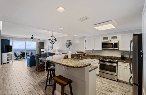 Panama City Beach Hotel | Updated 3BR 2BA Boardwalk condo with a HUGE Gulf-Front Master Bedroom!