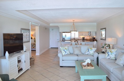 Miramar Beach Condo | Updated Beachfront π New 65" TV β΅οΈ Watch π¬ From the Balcony π π¦β±οΈ