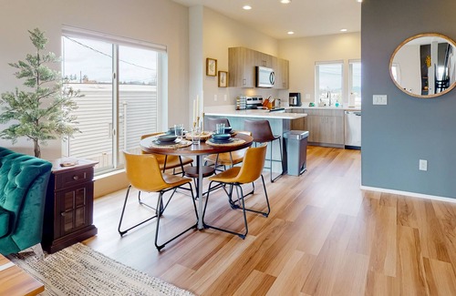Anacortes House | Updated dog-friendly downtown home with balcony, W/D, partial AC, streaming