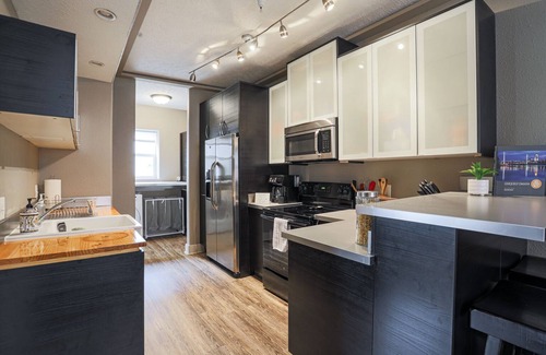 Downtown Omaha Apartment | Updated rental unit near downtown Omaha