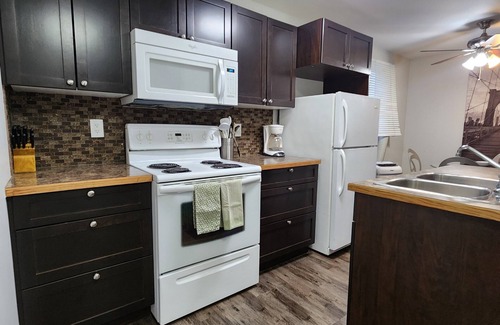 Red Deer Apartment | Upgraded Two Bedroom Apartment With Balcony in Great Location at 207 Westpark!