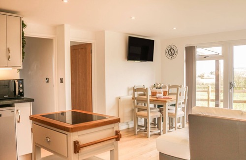 Farringdon Cottage | UPHAM VIEW, family friendly, with a garden in Woodbury