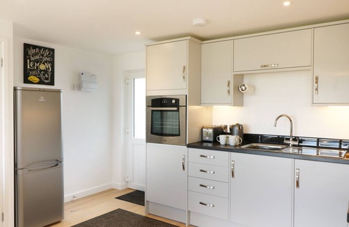 Farringdon Cottage | UPHAM VIEW, family friendly, with a garden in Woodbury