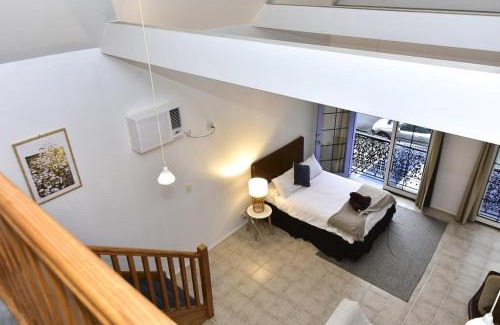 Waterloo Apartment | Upper Chapel