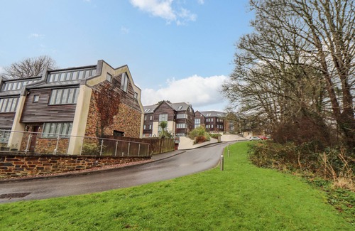 Truro Cottage | Upper Deck