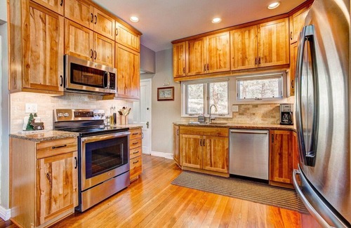 Estes Park Cabin | Upper High Lucky Stars - Cabin located at RMNP Entrance - Mountain Views
