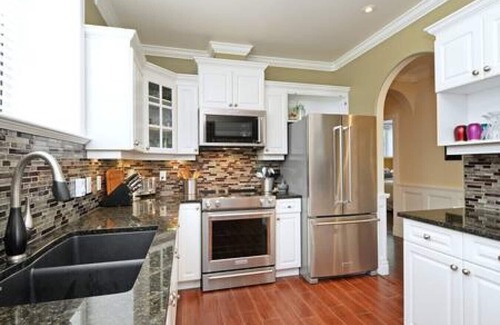 Saanich West House | Upscale Character Home with Luxurious Amenities