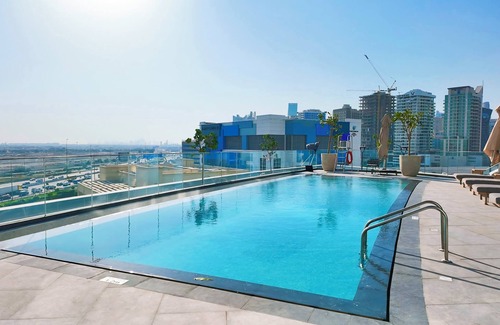 Dubai Apartment | Upscale Haven 3BR City View l King size Bed