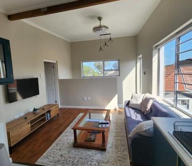 Walmer Apartment | Upstairs at 38