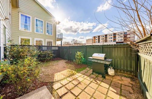 Govalle House | Upstay - 2-Home Complex in Govalle for 18ppl