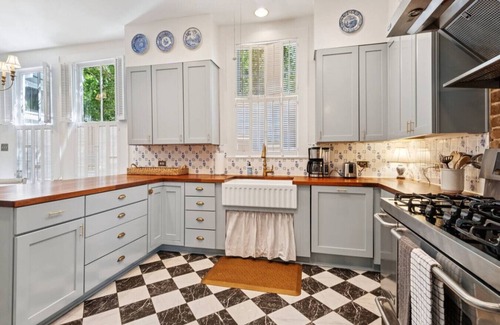 Audubon House | Uptown 3BR w/Outdoor Patio - Near Audubon Park!