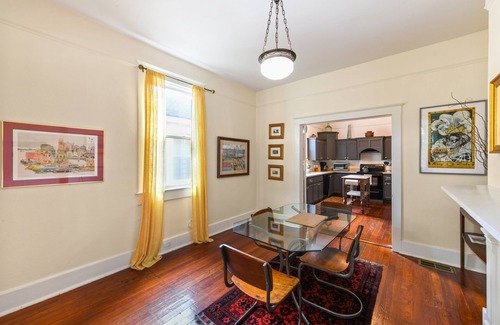 Faubourg Delachaise House | Uptown half-double near Magazine St shopping