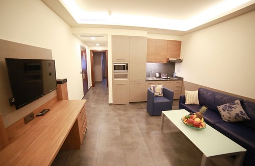 Dekwaneh Hotel | Urban Central Suites - Beirut