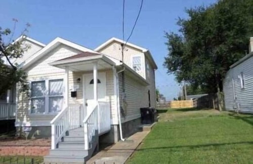 Smoketown Jackson House | Urban Escape near NULU & Convention Center